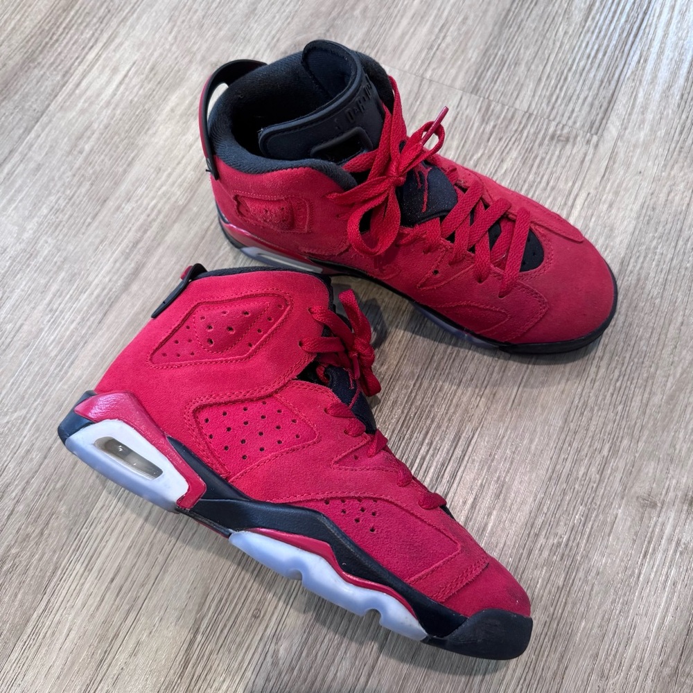 Nike Air Jordan 6 retro toro bravo sneakers